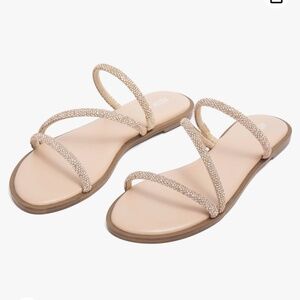 BRAND NEW - Rinestone Sandals Size 8